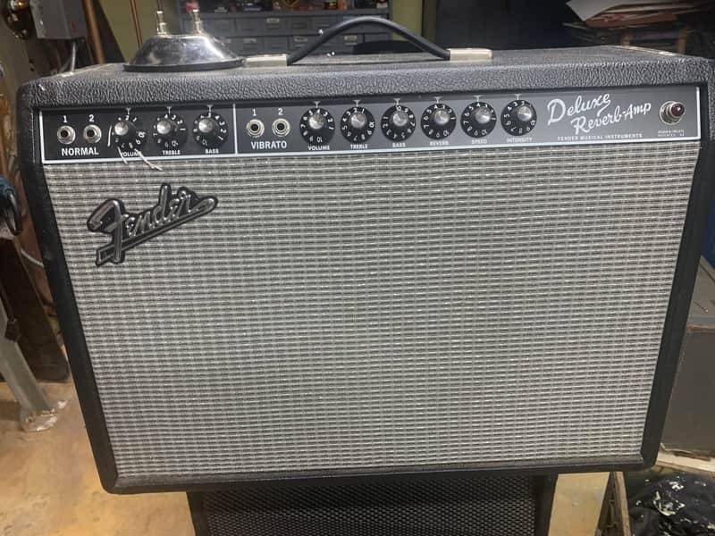 Fender '65 Deluxe Reverb Reissue 22-Watt 1x12" Guitar Combo 1994 - Present - Black image 1