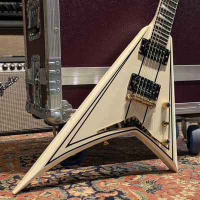 Jackson Pro Series RRT-3 Rhoads 2024 - Present - Ivory with Black Pinstripes image 3