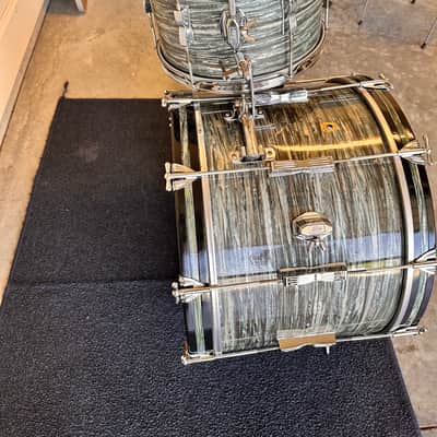 Ludwig Deluxe Club Date Drums 1963 - Blue Oyster Pearl image 10