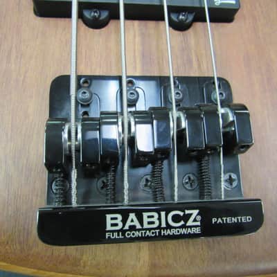 Rybski Custom Single Cut 4 String Bass Guitar with Gig Bag image 8