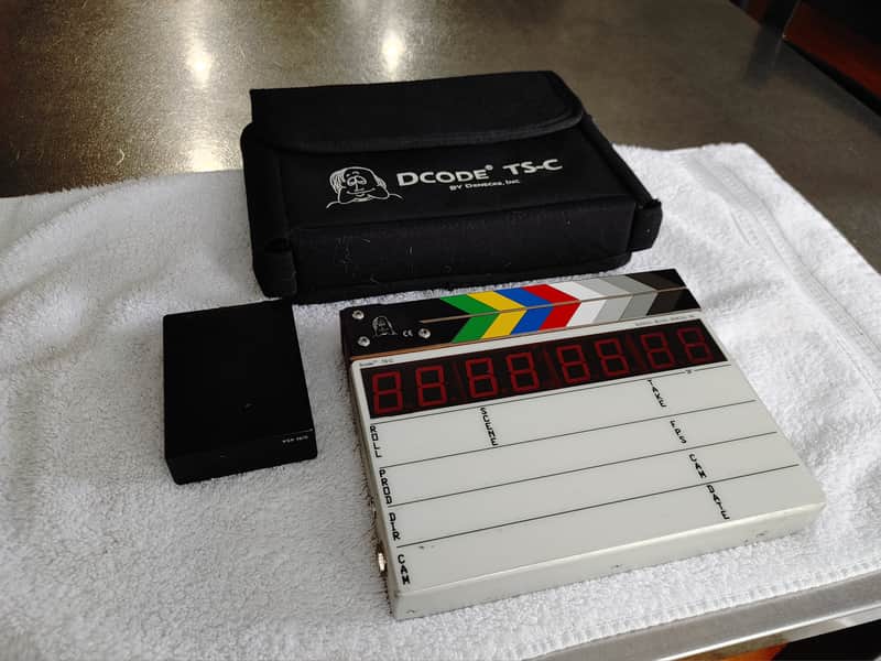 Denecke TS-C slate + SB-3 time code generator image 1