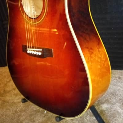 Alvarez 5031 1986 - Burst image 6