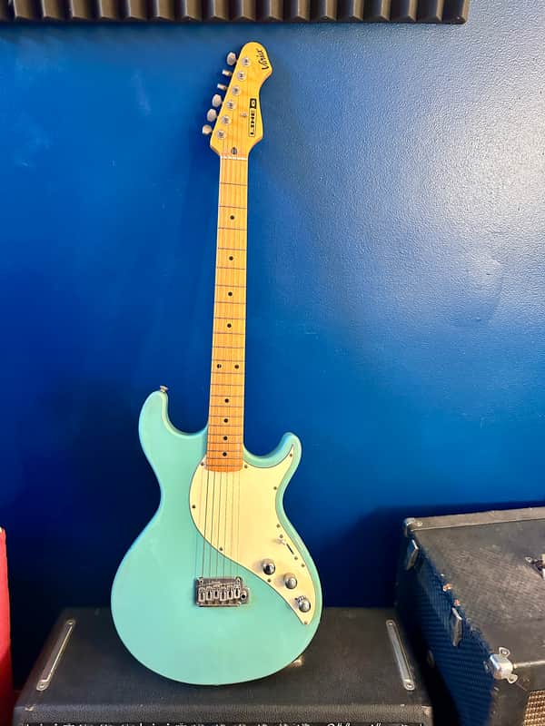 Line 6 Variax 300 - Blue image 1