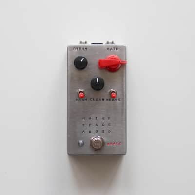 (IN STOCK) Noise Space Audio Brass Fuzz Silicon (Maestro Brassmaster or Malekko B:assmaster work-alike) image 1