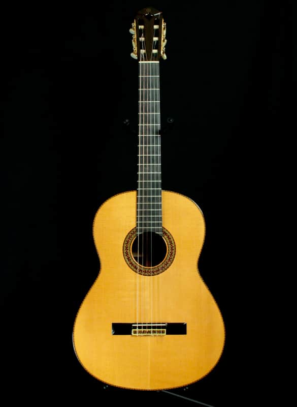 Yamaha GC-20M Concert Classical Guitar Handmade by Toshiro Kato in