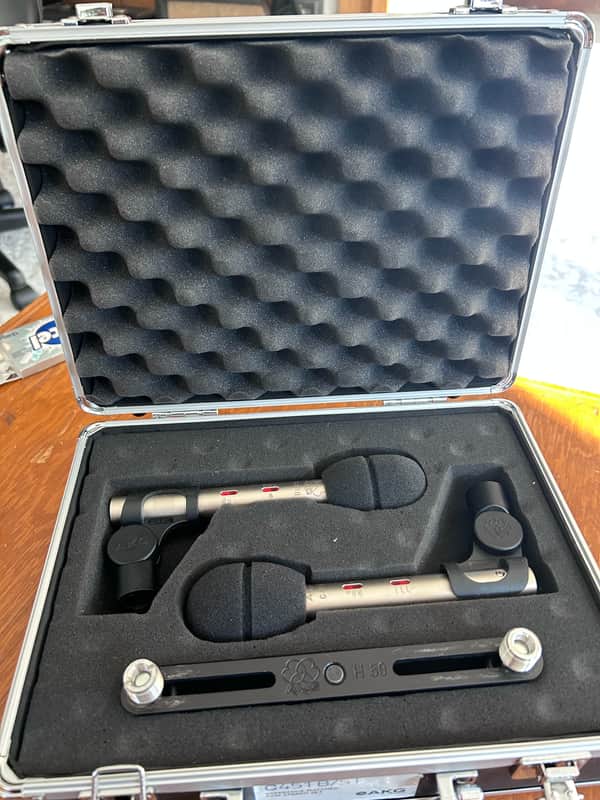 AKG C 451 B Matched Stereo Pair set image 1