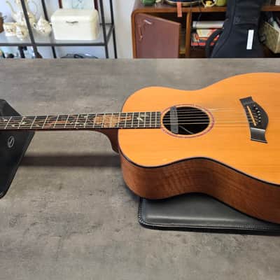 Taylor Custom Shop Stephen King Signed Cujo 14 AAA 400 Year Old Flame Walnut Grand Auditorium USA 1997 American Presentation Acoustic Guitar image 12
