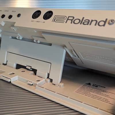 Roland TR-09 Rhythm Composer 2017 - Present - White image 3