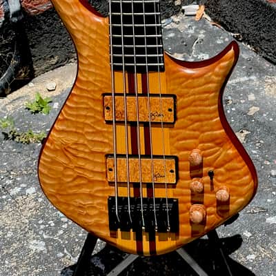 Warrior Dran Michael 5-String Bass 2020 - outstanding Quilty Maple example boy do we luv these Basses ! image 3