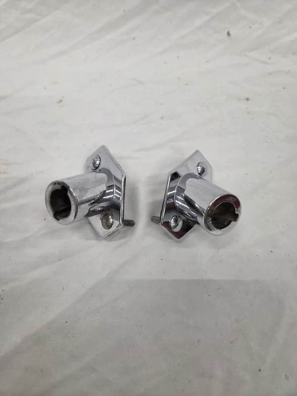 Fibes/Corder/Darwin Bass Drum Spur Brackets (C013-33) Bild 1