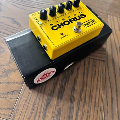 MXR M134 Stereo Chorus Yellow w/ Original Box & Paperwork image 3