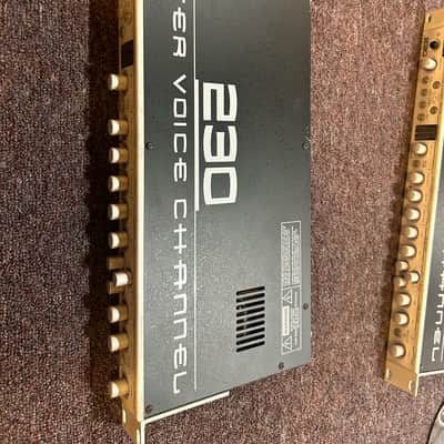 Aphex 230 Vocal Channel Strip with Mic Pre, EQ, and Compressor 2/3 image 2