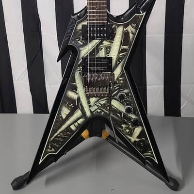Dean Dimebag Razorback Skulls Lefty w/ Hardcase | Reverb
