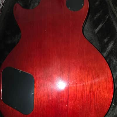 Gibson Les Paul Studio without Fretboard Binding 2022 - Wine Red image 4
