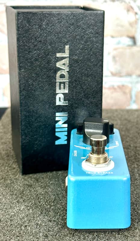 Donner Tutti Love Chorus Mini Pedal - Blue image 1