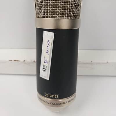 Apex 435B Wide Diaphragm Condenser Microphone - Black image 3