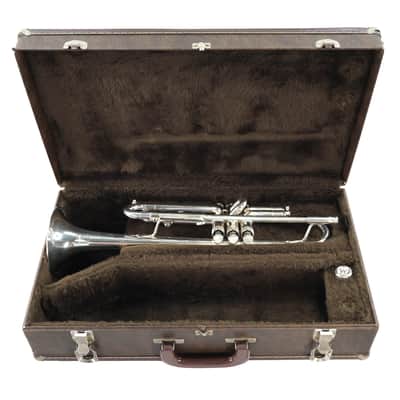 Getzen 300 Series Bb Trumpet Silver-Plated image 12