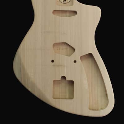 Meteora body poplar custom image 1