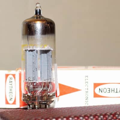 NEC 6CG7 JAPAN 6FQ7  GRAY PLATE COPPER GRID POST HALO GETTER NOS+ NIB MINTY VINTAGE 1970'S FOR RAYTHEON image 2