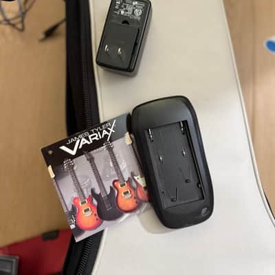 Line 6 JTV-89 James Tyler Variax Modeling Electric Guitar 2011s - Black image 4