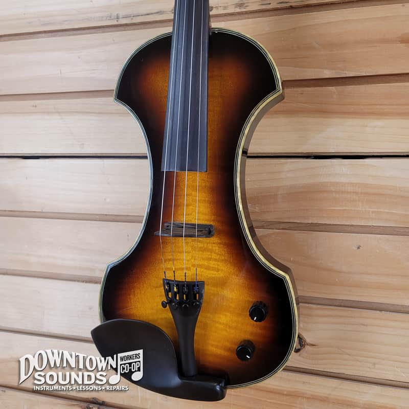 Fender FV-3 Electric Violin w/ Shoulder Rest, Case | Reverb