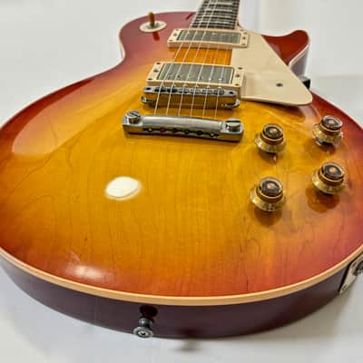 Gibson Les Paul Standard Reissue 1958 Custom Shop 2010 Washed Cherry Burst VOS image 5