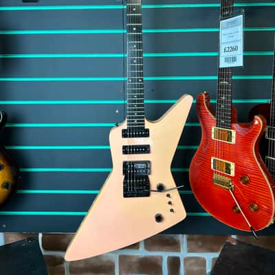 Immagine Gibson Explorer EXP 425 Panther Pink 1986 Electric Guitar - 2