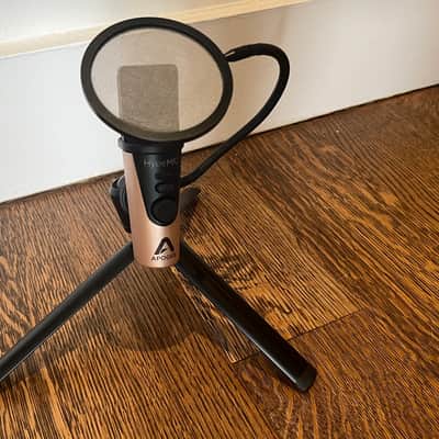TOA RD-16 1980年代(業務用ダイナミックマイク) TOA RD-16 Cardioid Dynamic Microphone for Instrument w/case | Reverb