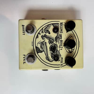 TRC Mouthbreather 2013 - Vintage white image 1