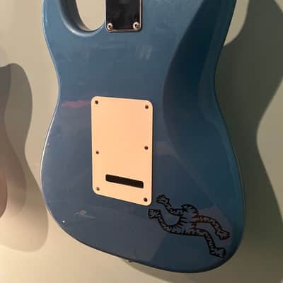 1997 Squier Standard Stratocaster MIM with Rosewood Fretboard - Lake Placid Blue image 11
