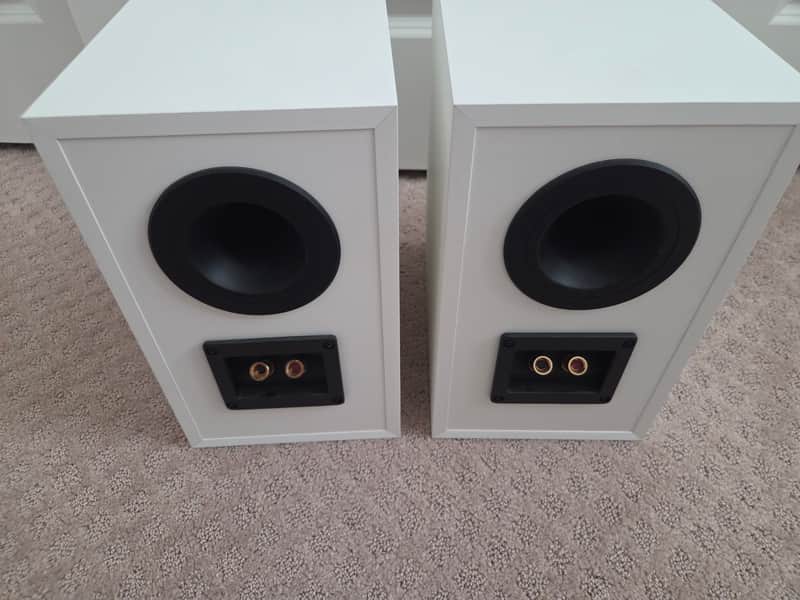 KEF Q 150 2020 BOOKSHELF SPEAKERS image 1