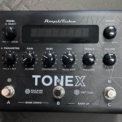 IK Multimedia Tonex With Power Supply image 2