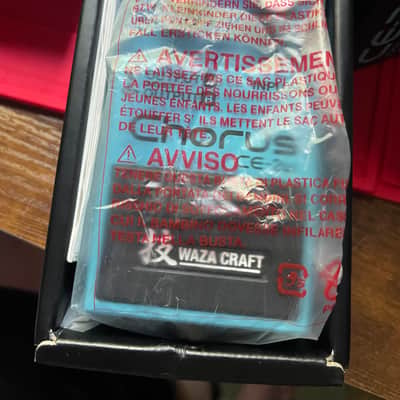 Boss CE-2W Chorus Waza Craft 2016 - Present - Blue image 11