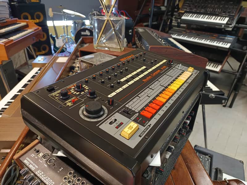 Roland TR-808 image 1