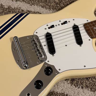 RARE! 2006-2008 Fender Japan MG-73 MH/CO Mustang Reissue Olympic White OWH Competiton Line Matching Headstock MIJ image 3
