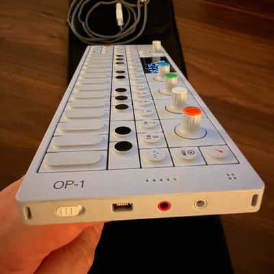 Teenage Engineering OP-1 Portable Synthesizer Workstation 2011 - Present - White image 3