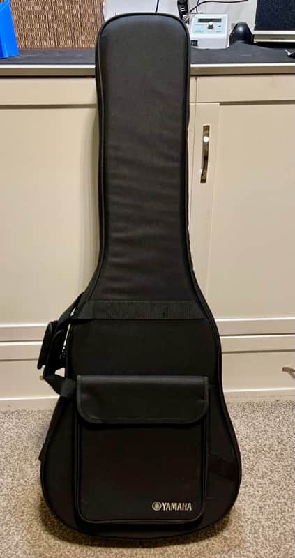 Yamaha Dreadnaught Soft Shell Case - 80% Off MSRP!