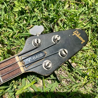 Gibson Flying V Bass 1981 Alpine White image 5