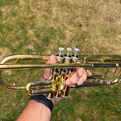 Yamaha YTR - 6335H Mark II Early 90's - Brass/Silver image 3
