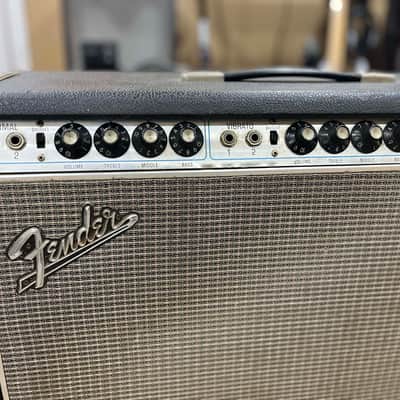 Fender Twin Reverb "Drip Edge" 2-Channel 100-Watt 2x12" Guitar Combo 1968 - 1969 - Silverface image 3
