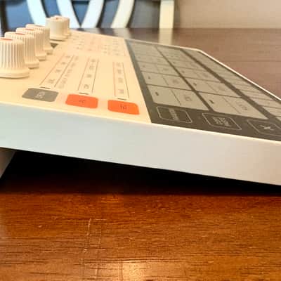 UNO Drum Hybrid Analog and Digital Drum Machine image 4