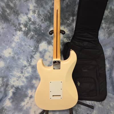 2000 Fender Mexico Olympic White SSH Strat Upgraded USA Trem Whammy Bridge Pro Setup New Strings Brand New Fender Gigbag image 13