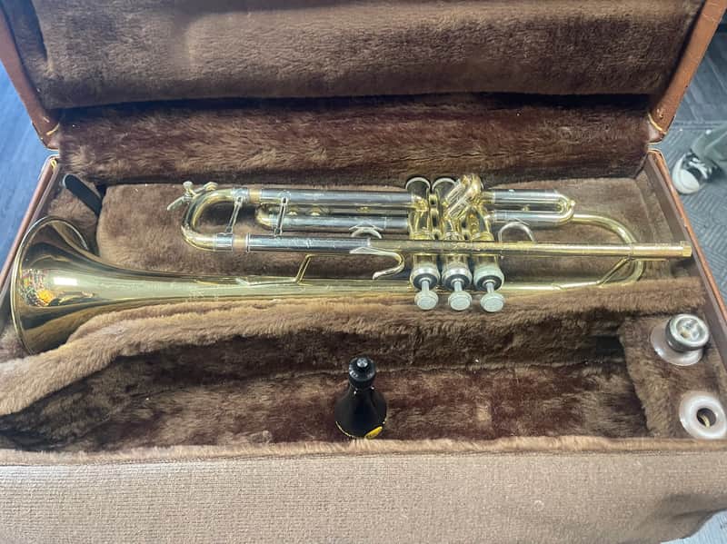 Bach Strativarius Model 37 image 1