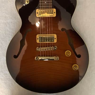 Yamaha AEX 520 1999/2000 Brown Sunburst image 1
