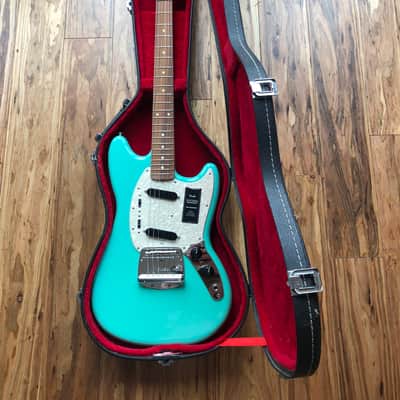 Fender Vintera '60s Mustang with Pau Ferro Fretboard 2019 - 2023 - Seafoam Green image 1