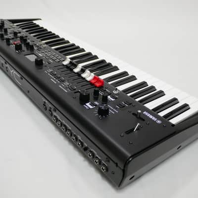 YAMAHA YC61 image 2