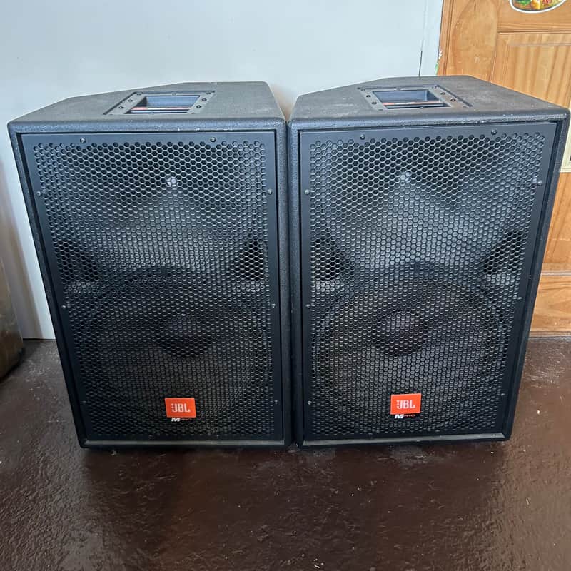 2 JBL Mpro mp415 speakers 2000s - Black image 1