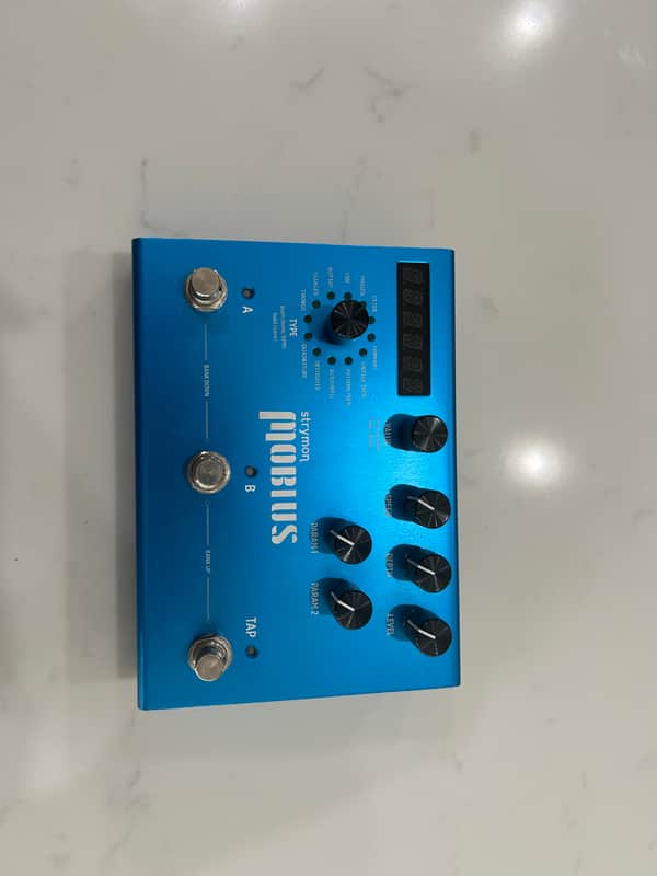 Strymon Mobius