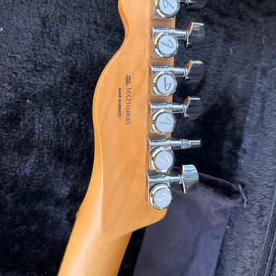 Fender Player Plus Nashville Telecaster 2023 - Present - Sienna Sunburst image 17