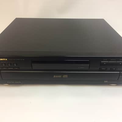 Marantz CC-38 5 Disc Vintage CD Player + Remote image 1
